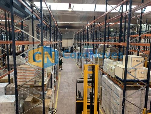 NAVE EN ALQUILER EN MÓSTOLES CON 2 PUENTES GRÚA