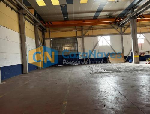 NAVE EN ALQUILER CON PUENTE GRÚA EN GETAFE