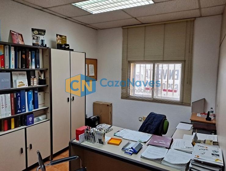 VENTA DE NAVE INDUSTRIAL EN COSLADA