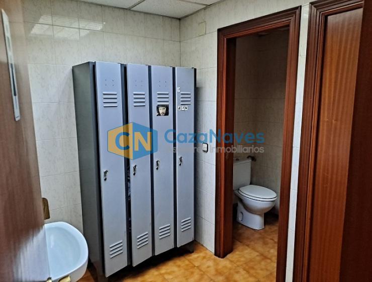 VENTA DE NAVE INDUSTRIAL EN COSLADA