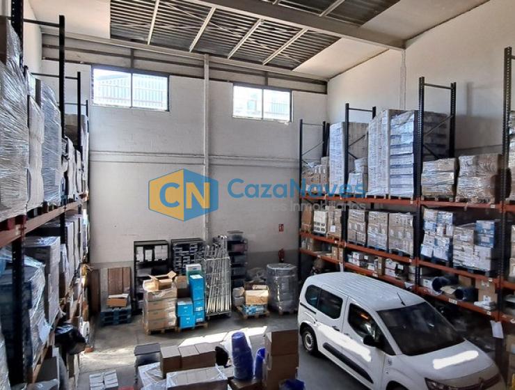 NAVE EN VENTA EN VILLAVERDE