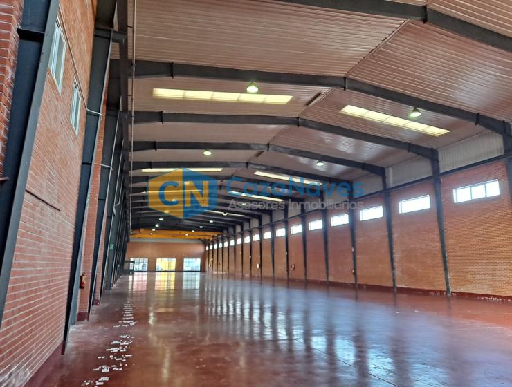 ALQUILER DE NAVE CON PUENTE GRÚA EN MÓSTOLES