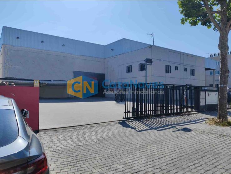 NAVE LOGÍSTICA AISLADA EN ALQUILER