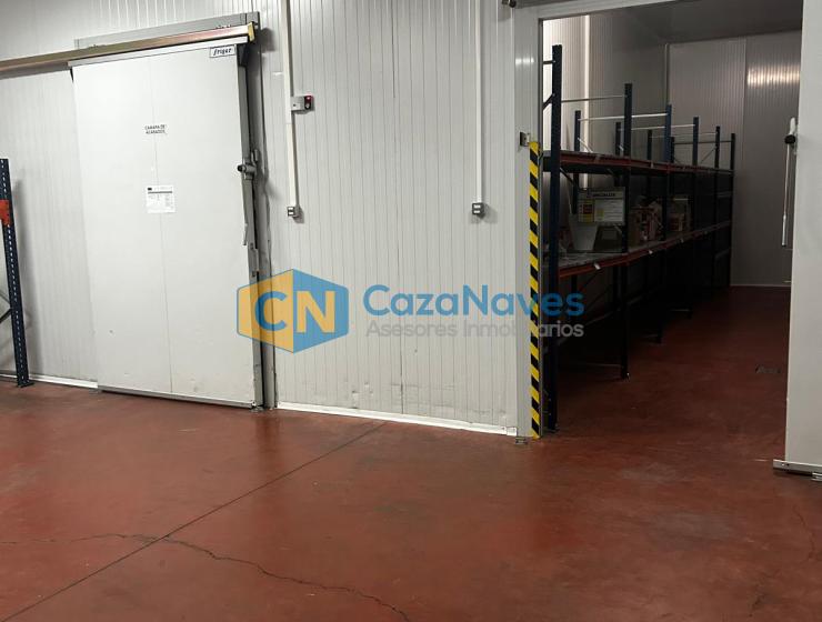 NAVE REFRIGERADA EN VENTA