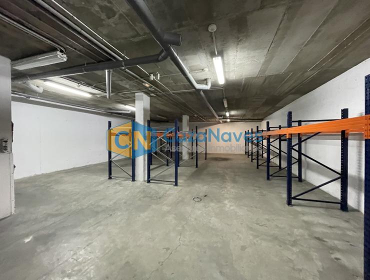 NAVE EN VENTA CON CÁMARAS FRIGORÍFICAS EN COSLADA