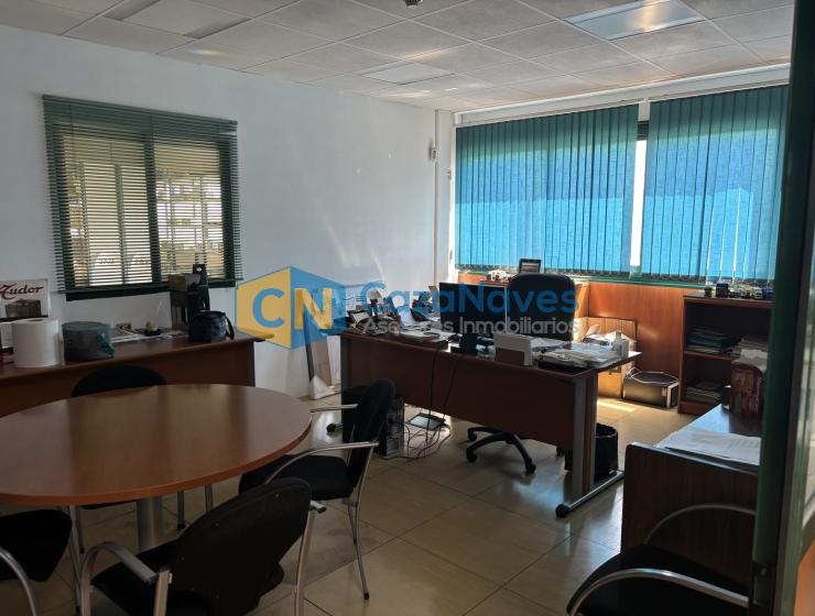 NAVE EN VENTA EN VILLAVERDE