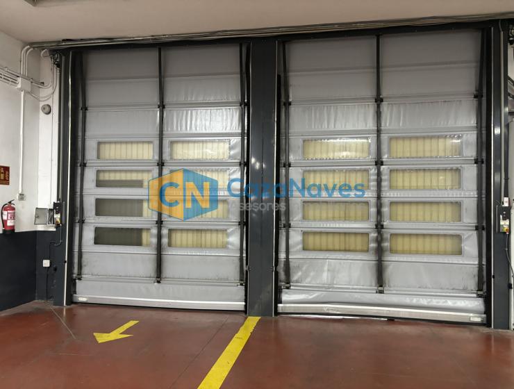NAVE COMERCIAL EN VENTA 