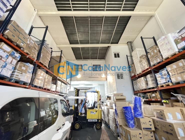NAVE EN VENTA EN VILLAVERDE