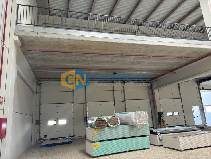 NAVE LOGÍSTICA EN ALQUILER EN VALLECAS