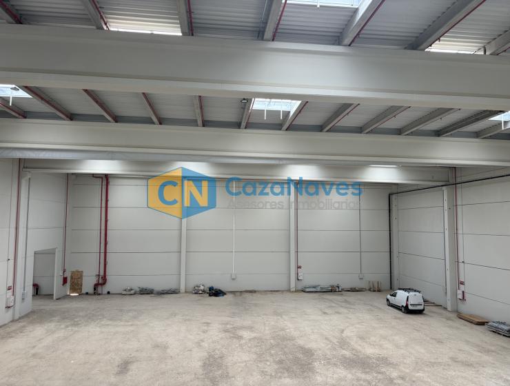 NAVE LOGÍSTICA EN ALQUILER EN VALLECAS