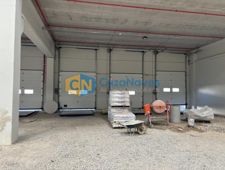 NAVE LOGÍSTICA EN ALQUILER EN VALLECAS