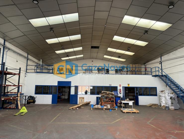 NAVE EN AQLQUILER EN TORREJÓN DE LA CALZADA