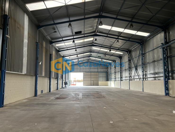 NAVE EN ALQUILER O VENTA EN CAMARMA DE ESTERUELAS