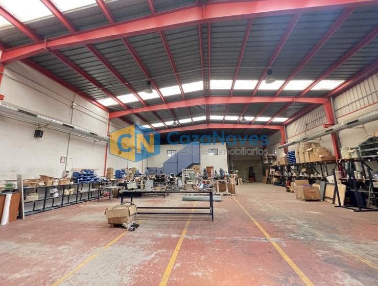 NAVE EN VENTA EN MORALEJA DE ENMEDIO