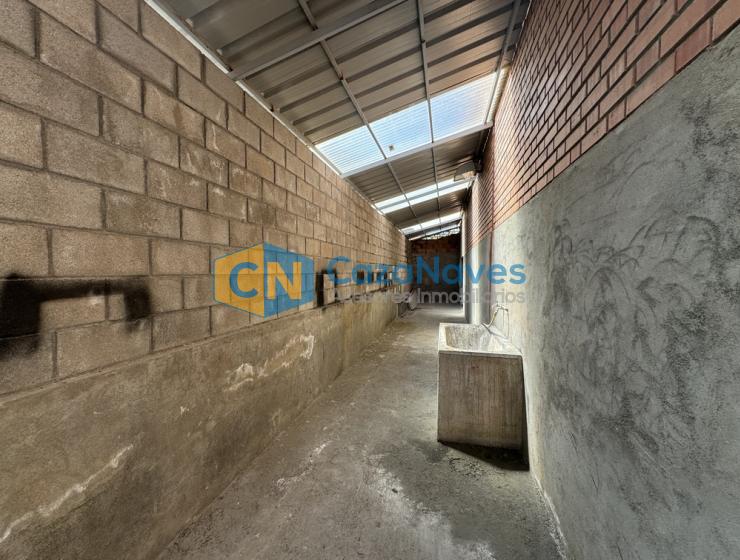 ALQUILER DE NAVE INDUSTRIAL EN TORRES DE LA ALAMEDA