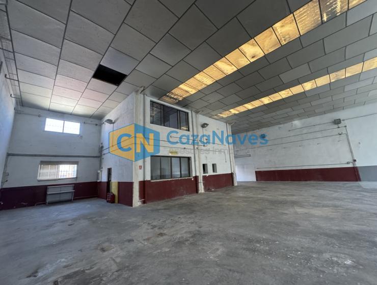 ALQUILER DE NAVE INDUSTRIAL EN TORRES DE LA ALAMEDA