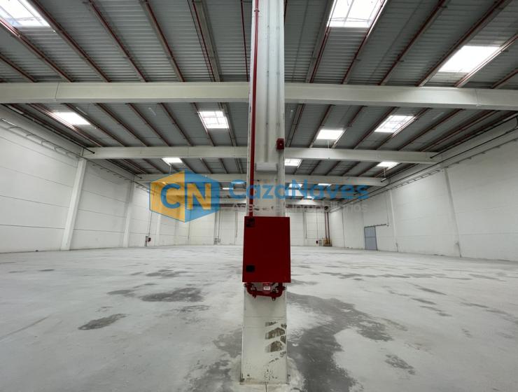 NAVE LOGÍSTICA EN VALLECAS