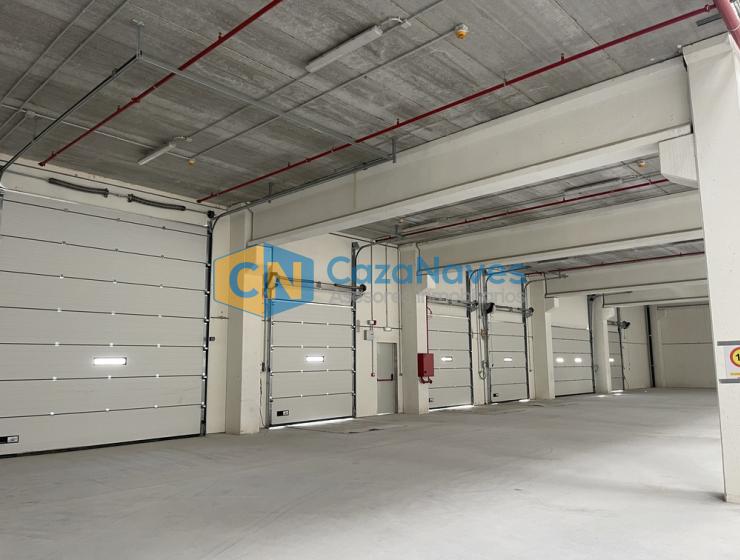 NAVE LOGÍSTICA EN VALLECAS