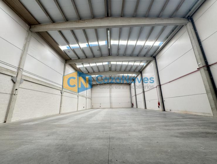 ALQUILER DE NAVE  EN SAN  FERNANDO DE HENARES