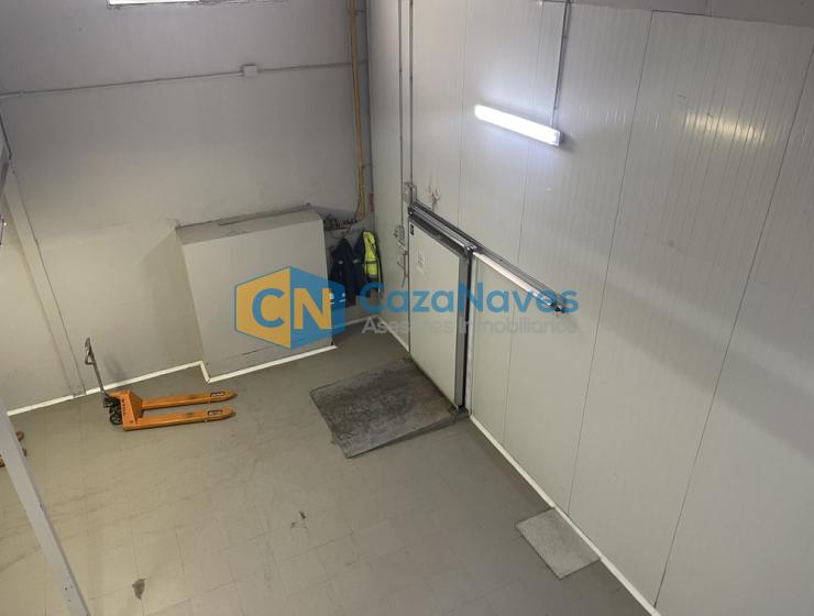 NAVE EN VENTA CON INSTALACIONES FRIGORÍFICAS