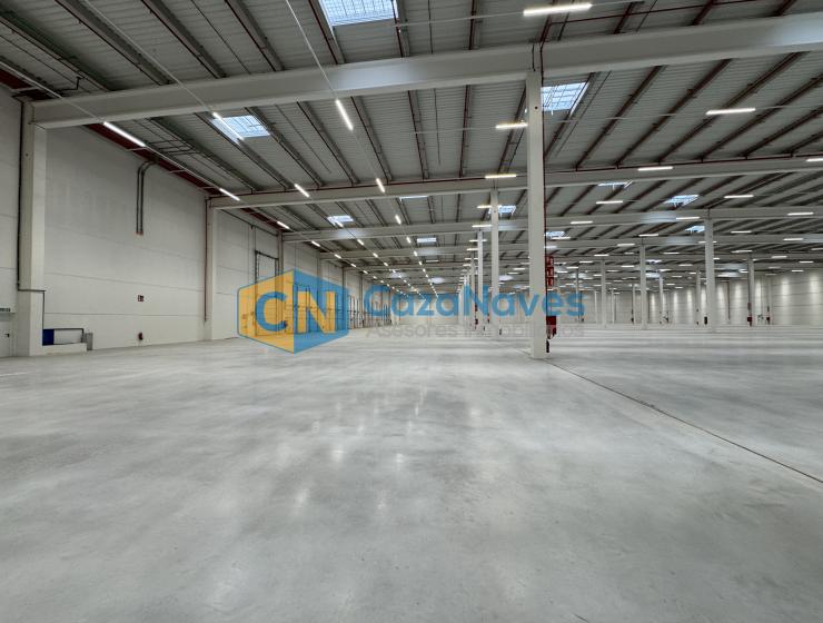 NAVE LOGÍSTICA DE NUEVA CONSTRUCCIÓN EN CAMARMA DE ESTERUELAS